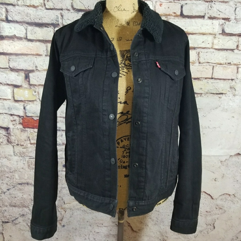 Levi's Women's Black Fleece Collar Denim Jacket